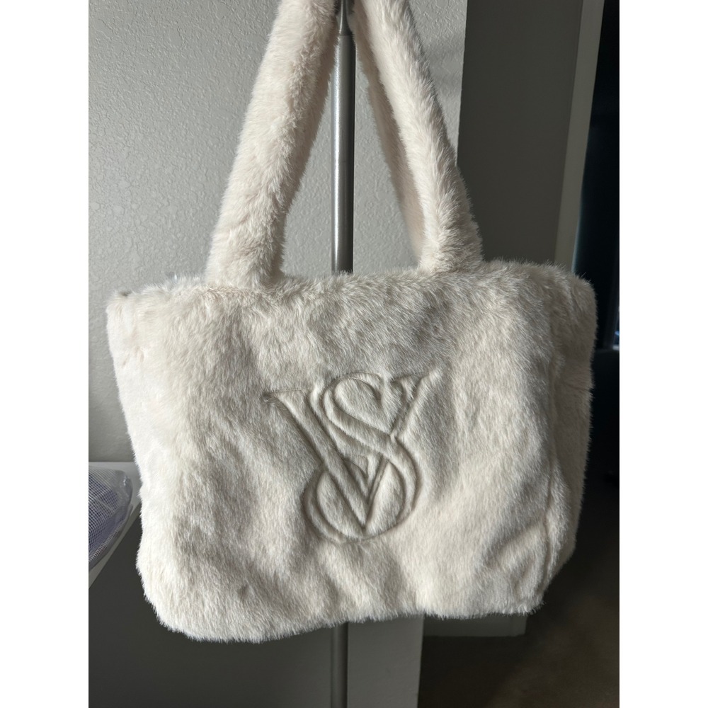 Victoria's Secret Faux Fur Tote Bag Womens OS Cream New VS Monogram Plush Zip